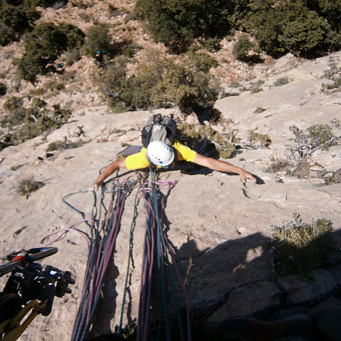Entrada a la primera reunió